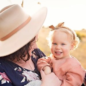 Meet your Posher, Claire